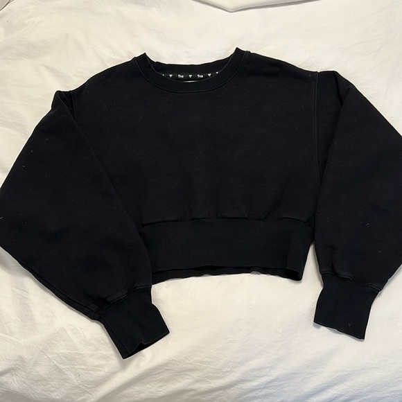 Aritzia TNA Perkins Sweater - Picture 3 of 4
